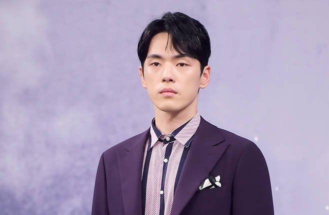 https://www.jazminemedia.com/wp-content/uploads/2018/07/time-kdrama-episode-1-and-2-recap-and-review.jpg
