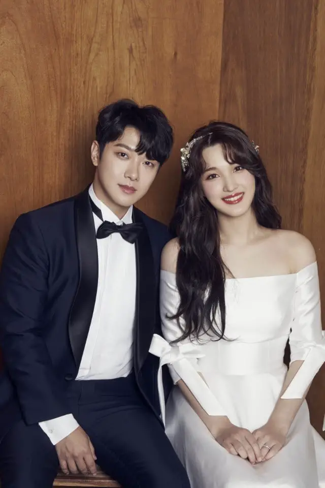 https://www.jazminemedia.com/wp-content/uploads/2018/10/FTISLAND-Minhwan-And-Yulhee-wedding.jpg