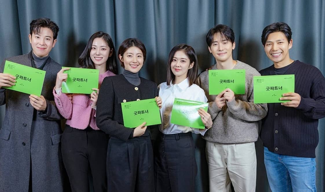 https://jazminemedia.com/wp-content/uploads/2024/05/Jang-Nara-Nam-Ji-Hyun-Pyo-Ji-Hoon1.jpg