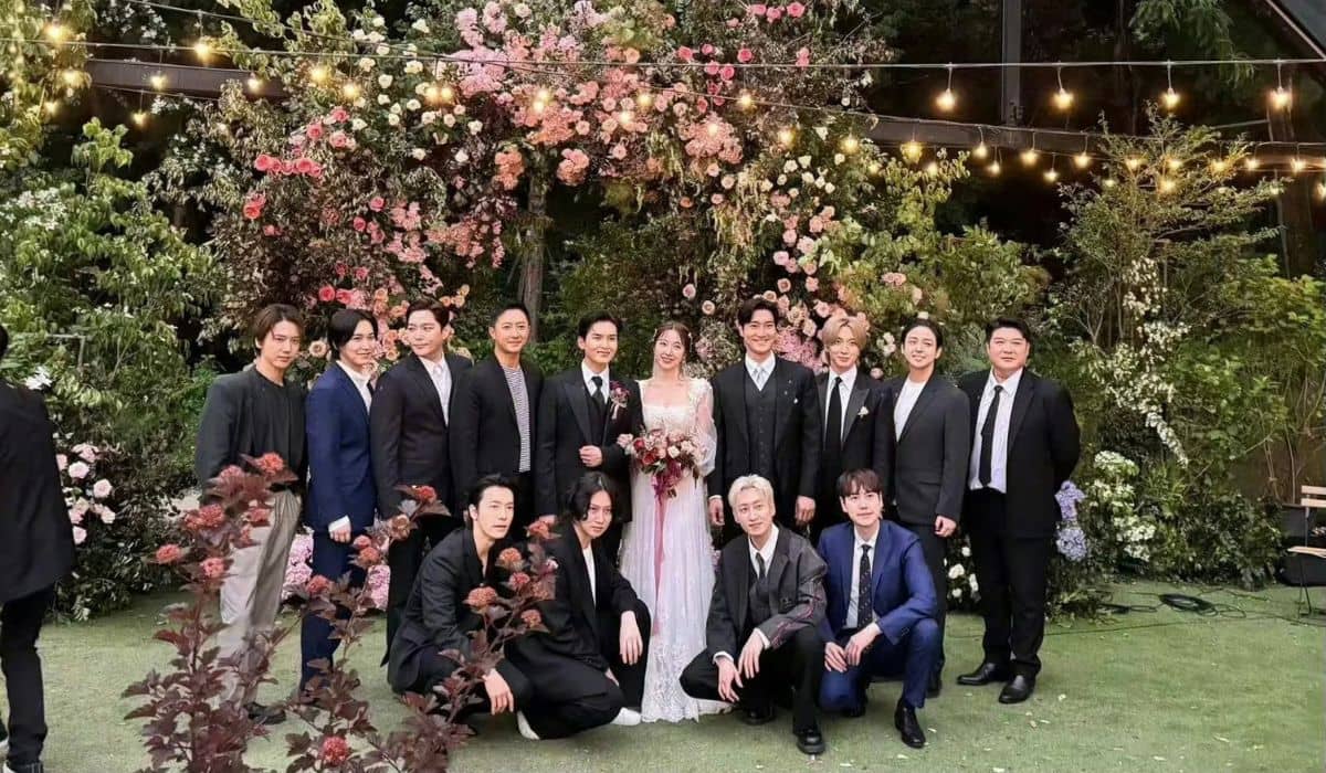 https://jazminemedia.com/wp-content/uploads/2024/05/Leeteuk-kangin-super-junior1.jpg