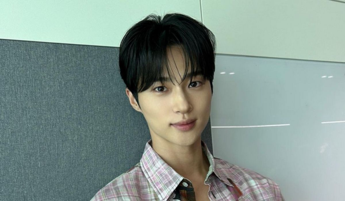 https://jazminemedia.com/wp-content/uploads/2024/07/Byeon-Woo-Seok-2.jpg