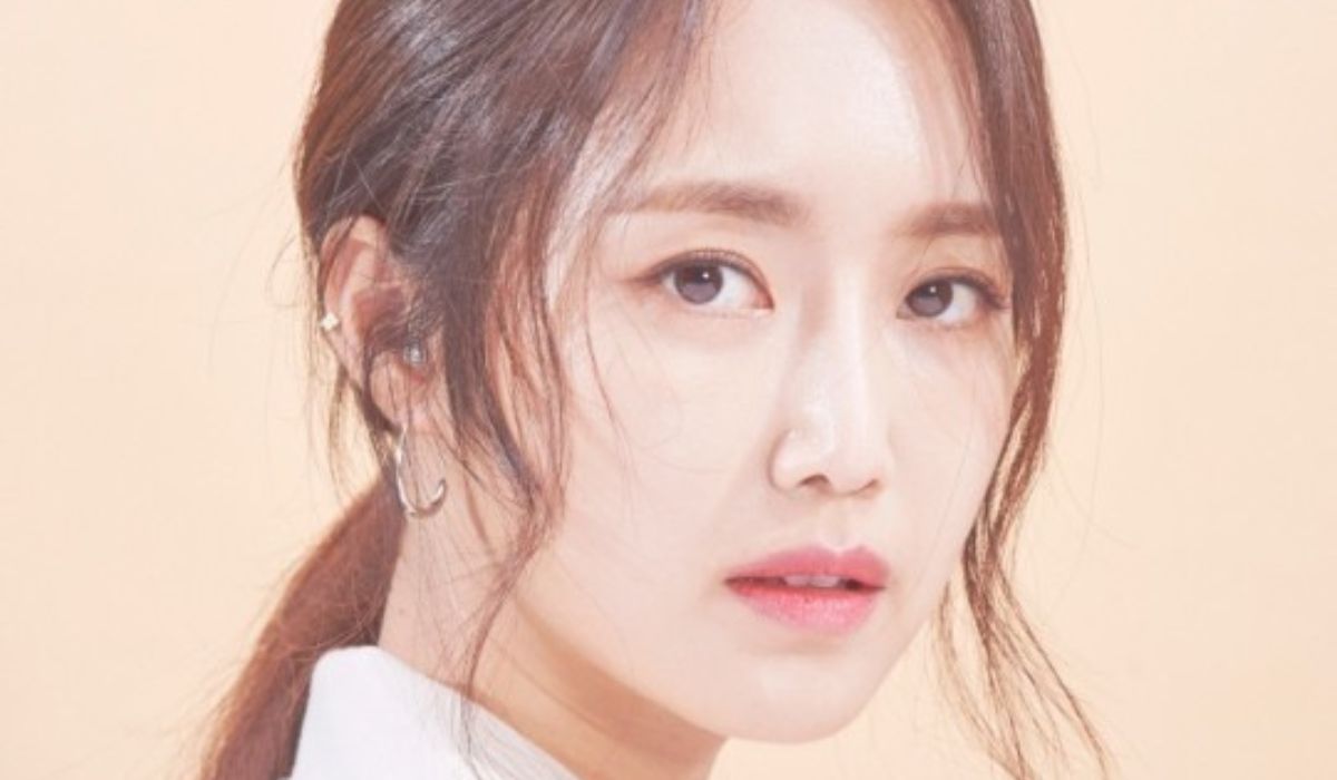 https://jazminemedia.com/wp-content/uploads/2024/10/Jung-Joo-Yeon.jpg