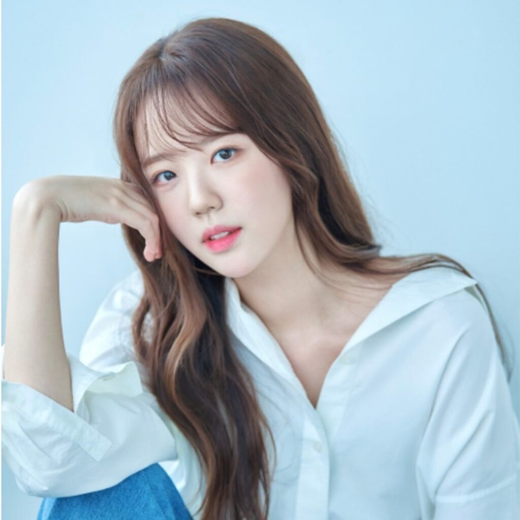 https://jazminemedia.com/wp-content/uploads/2024/12/Ji-Ye-Eun-running-man.jpg