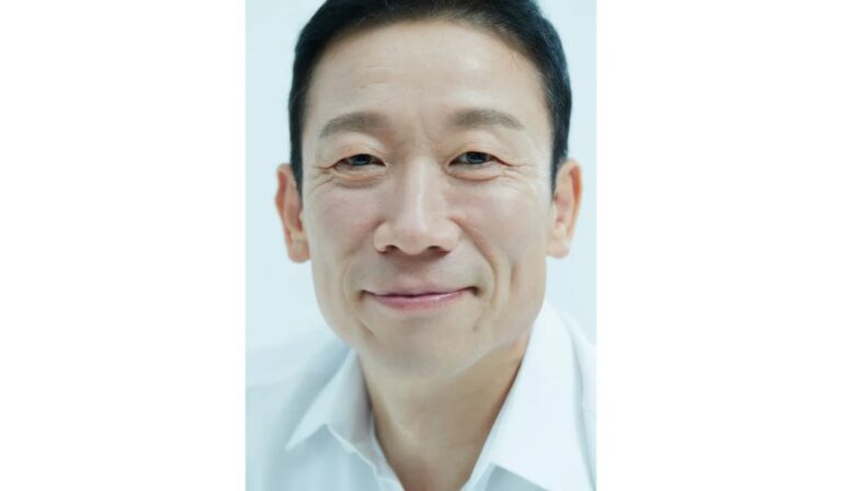 Korean Actor Known For His Supporting Roles Reveals He’s Dating On TV