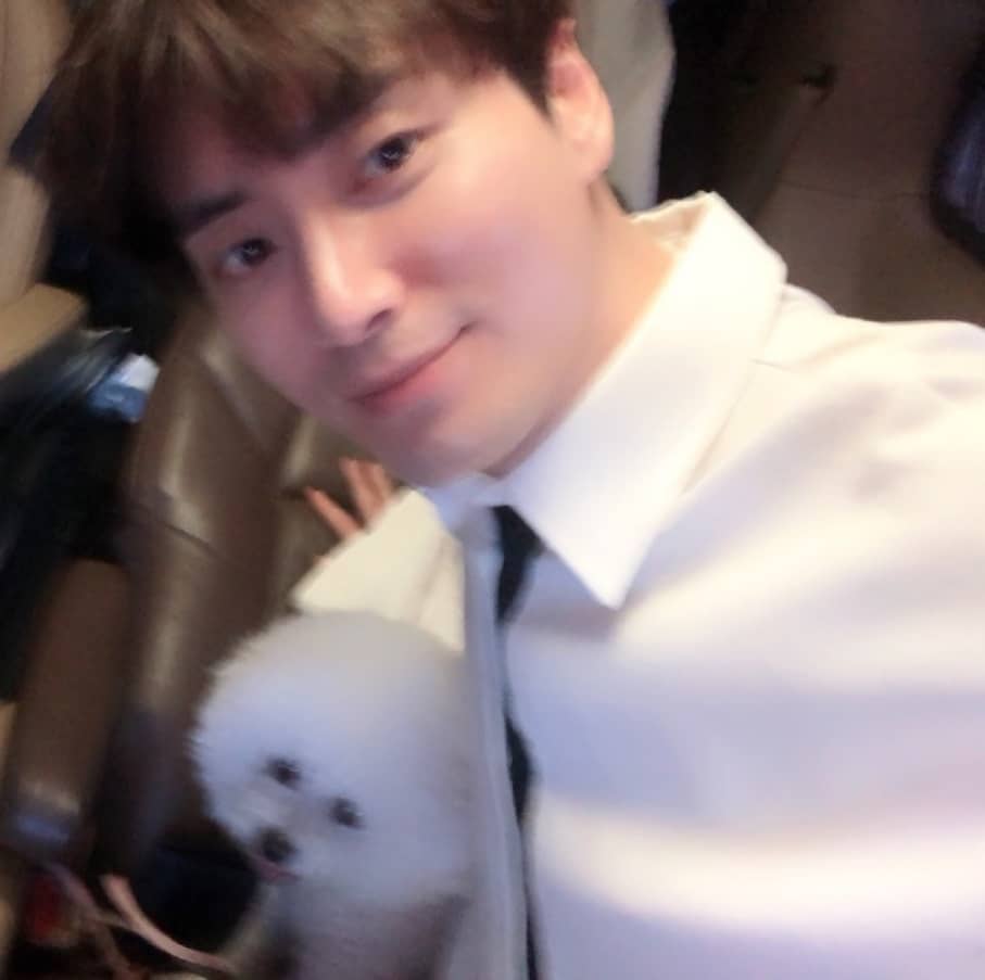 https://jazminemedia.com/wp-content/uploads/2025/01/Lee-Joon-Hyuk.jpg