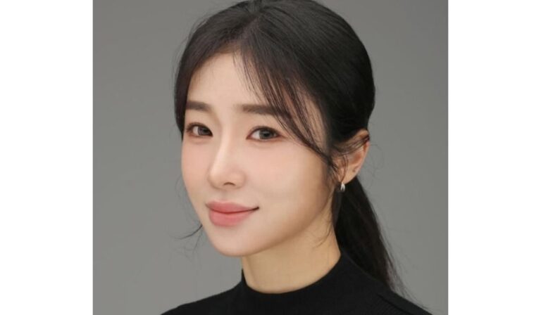 Beloved Famous Yoga Instructor Lee Yoo Joo Passes Away At 35