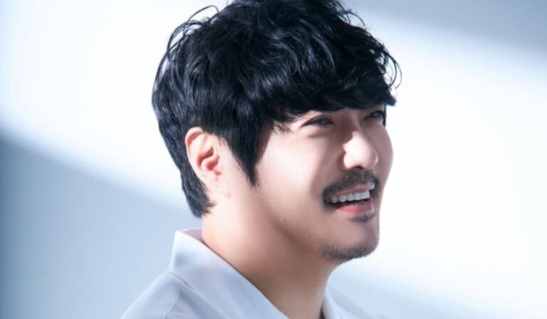Beloved Married Korean Singer Shocks With Reveal, “I Have Two Daughters”