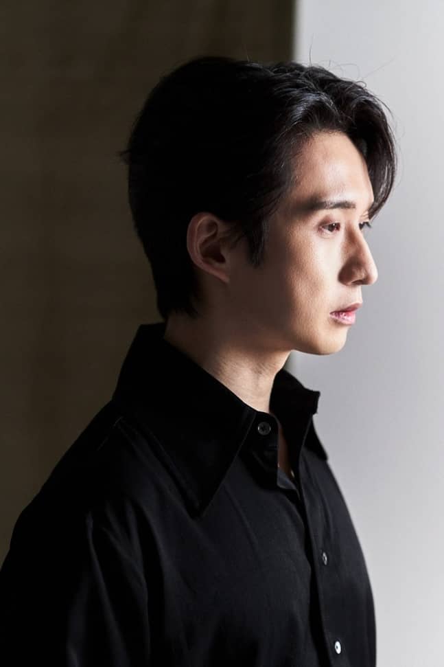 https://jazminemedia.com/wp-content/uploads/2025/05/Ryu-Deok-Hwan.jpg