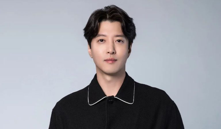 Lee Dong Gun Reportedly Dating A New Woman, Agency Responds To Media Reports