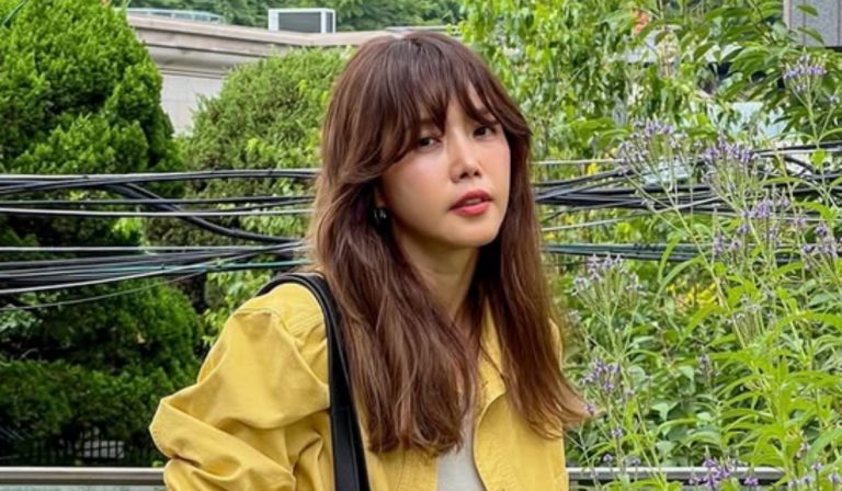 Known Korean Actress Boldly Brings Up Her Past Divorce