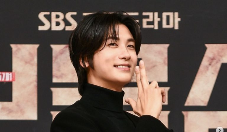 Famous Actor Joins His Longtime Manager To Establish New One-Man Agency