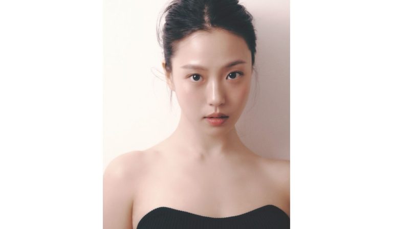 Famous Actress Breaks Silence On School Bullying Rumors For The 1st Time Since They Spread, Reiterates Her Innocence
