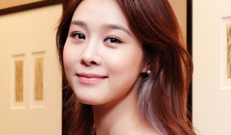 Popular Singer-Actress Ock Joo Hyun Under Fire For Operating Agency Without Proper Registration, Issues Apology