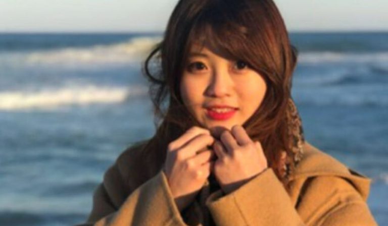 Beloved Korean Author Baek Se Hee Passes Away At 35, Donates Several Organs Saving Many Lives