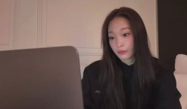 Chaebol Kpop Idol’s School Email Gets Leaked, She Addresses The Situation