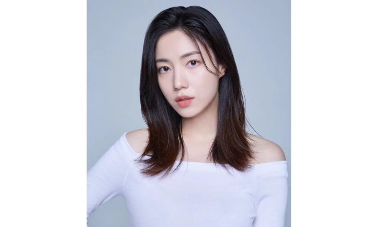 Ryu Hwayoung Shares She’s Getting Married
