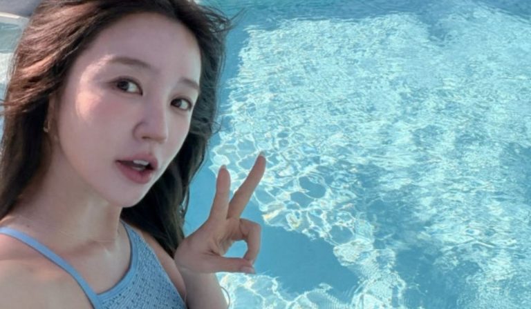 Yoon Eun Hye Shows Off Timeless Beauty and Fit Physique At 41 Years Old During Recent Getaway