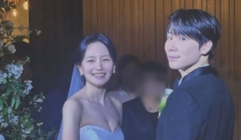 “My Royal Nemesis” Actress Baek Eun Hye Marries Musical Actor Lee Jun Woo
