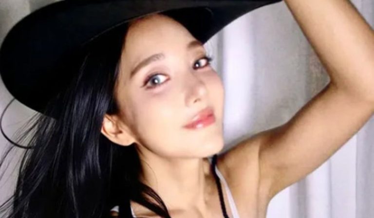 46-Year-Old Kpop Legend Ba Da Turns Heads in Sizzling Cowboy Look