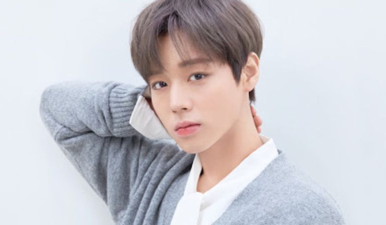 Famous K-pop Idol-Actor Cancels Part of Fanmeeting Tour in China — Here’s Why