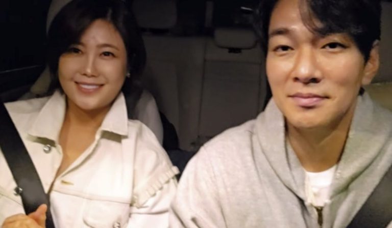 Korean Actor Criticized For Telling His Fiancée He’s Liked Her For 20 Years Right After Marriage Announcement, Why?