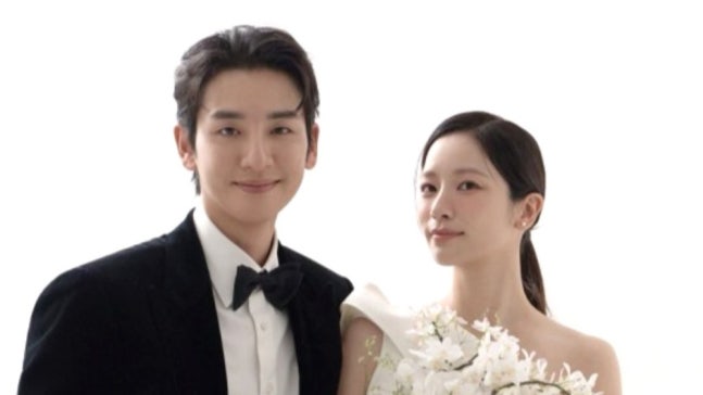 Actor From Hit Drama “Lovely Runner” Announces Marriage To Fellow Entertainer After Long Relationship, Wedding Photos Revealed